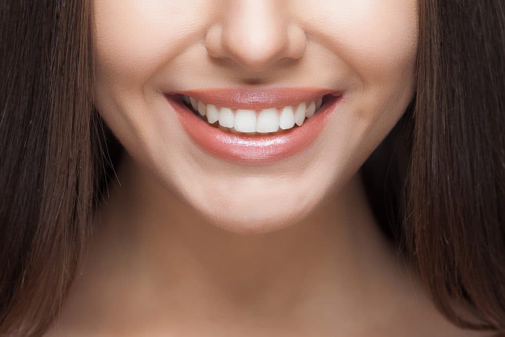 How Does Teeth Whitening Work in a Dental Office